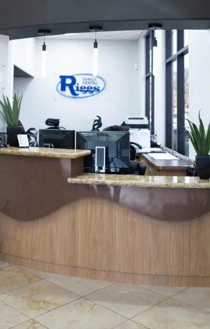 Riggs Family Dental logo.